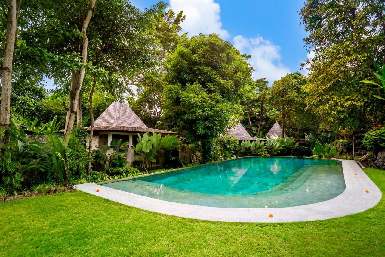 Umani Village Kerobokan Buitenkant foto