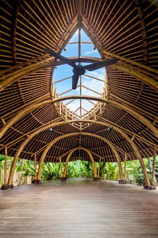 Umani Village Kerobokan Buitenkant foto